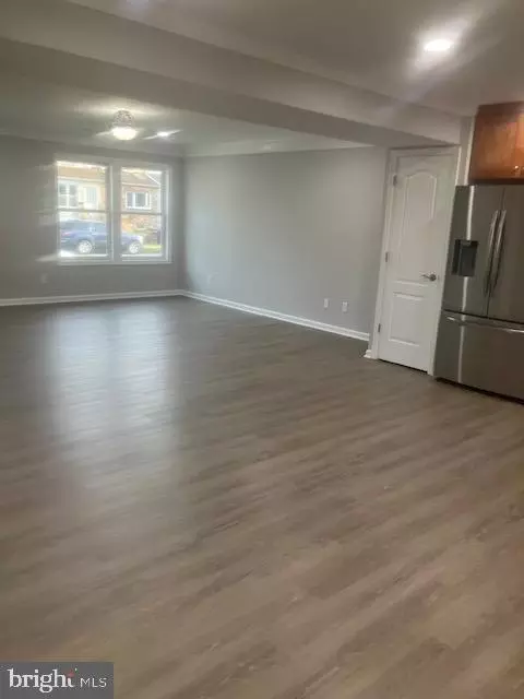 11 Polk St, Riverside, NJ 08075 photo 4