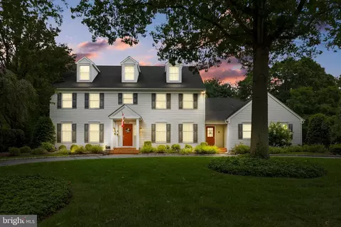 405 N Stanwick Rd, Moorestown, NJ 08057