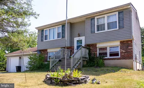 203 Valley Rd, Browns Mills, NJ 08015