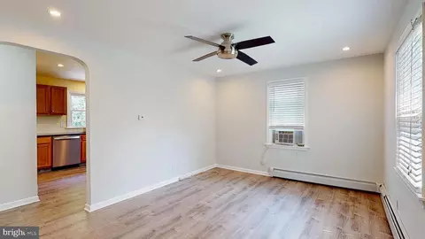 439 E Park Ave, Maple Shade, NJ 08052 photo 5