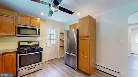 439 E Park Ave, Maple Shade, NJ 08052 photo 11