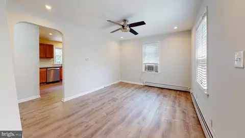 439 E Park Ave, Maple Shade, NJ 08052 photo 9