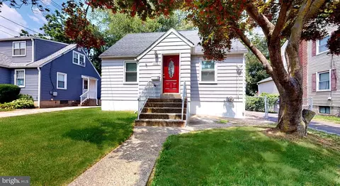 439 E Park Ave, Maple Shade, NJ 08052 photo 2