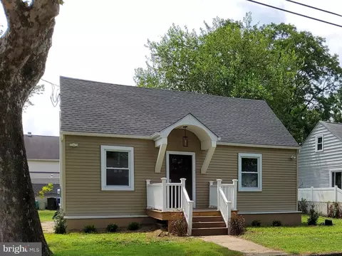 106 Chestnut St, Delran, NJ 08075