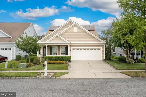 52 Pennington Ct, Delanco, NJ 08075
