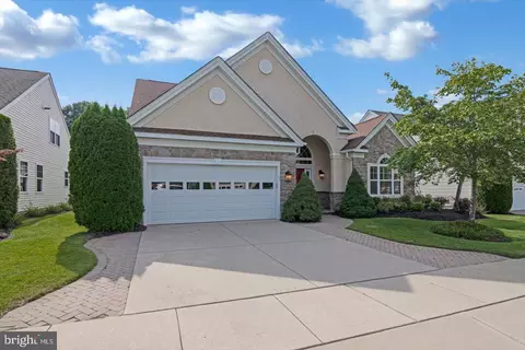 31 Mitchell Ct, Marlton, NJ 08053