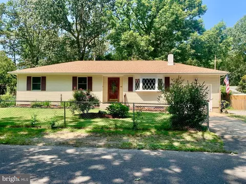 318 Phillips Ave, Browns Mills, NJ 08015