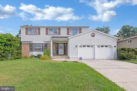 740 Amsterdam Rd, Mount Laurel, NJ 08054
