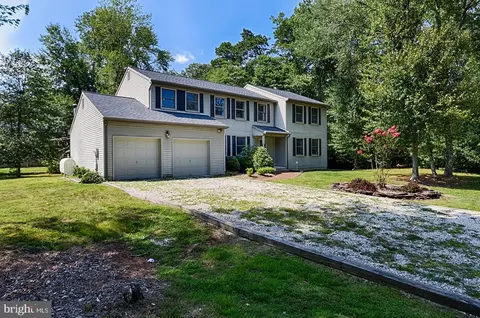 33 Forest Ave, Medford, NJ 08055