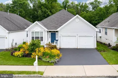 73 Honey Flower Dr, Trenton, NJ 08620