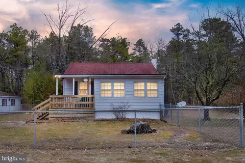 46 A Lincoln Ave, Chatsworth, NJ 08019