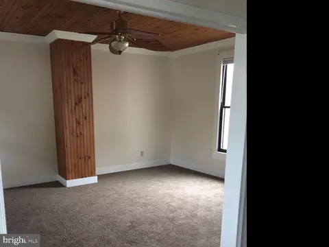 24643 E Main St, Columbus, NJ 08022 photo 6