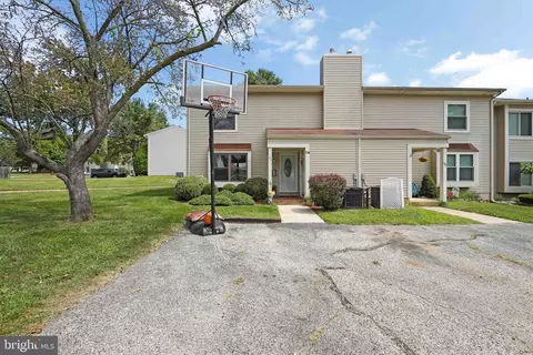 184 Cypress Ct, Marlton, NJ 08053