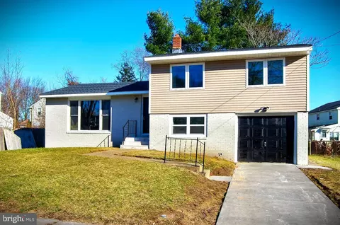 308 Cherrix Ave, Beverly, NJ 08010 photo 2