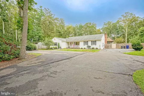 38 Foxchase Rd, Southampton, NJ 08088 photo 2