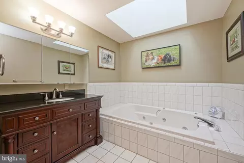38 Foxchase Rd, Southampton, NJ 08088 photo 41