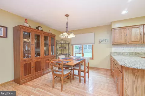 38 Foxchase Rd, Southampton, NJ 08088 photo 8