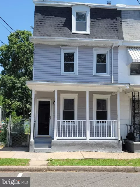 128 E Federal St, Burlington, NJ 08016