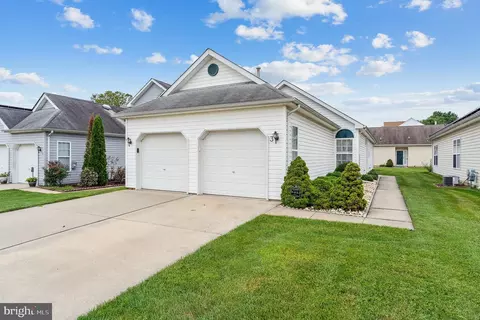 3 Belmont Ave, Beverly, NJ 08010