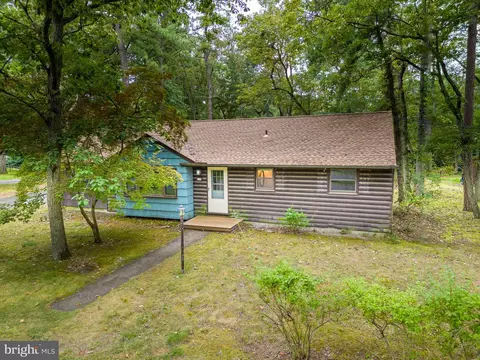 118 Hiawatha Trl, Medford, NJ 08055
