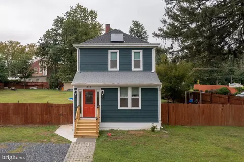 615 5th St, Roebling, NJ 08554