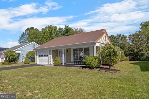 133 Buckingham Dr, Southampton, NJ 08088