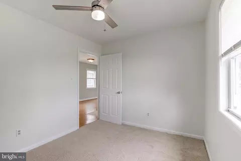 35 W Front St, Palmyra, NJ 08065 photo 11