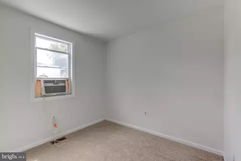 35 W Front St, Palmyra, NJ 08065 photo 18
