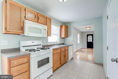35 W Front St, Palmyra, NJ 08065 photo 14