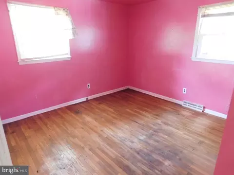 935 Maple Ave, Roebling, NJ 08554 photo 13
