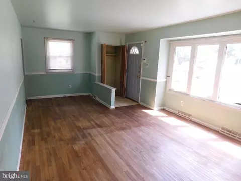 935 Maple Ave, Roebling, NJ 08554 photo 8