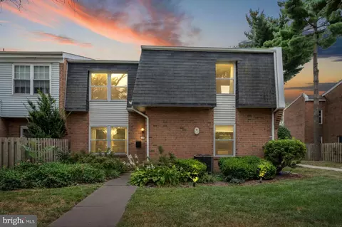 3080 Harbour Dr, Palmyra, NJ 08065