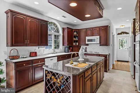 5 Fox Hill Dr, Southampton, NJ 08088 photo 12