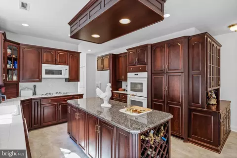 5 Fox Hill Dr, Southampton, NJ 08088 photo 13