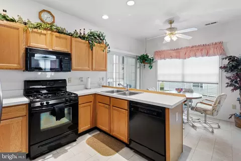 54 Cottage Ln E, Columbus, NJ 08022 photo 10