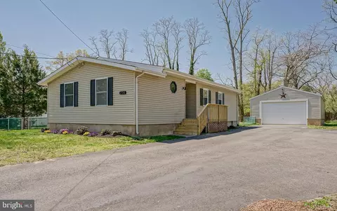 214 Pennsylvania Ave, Hainesport, NJ 08036