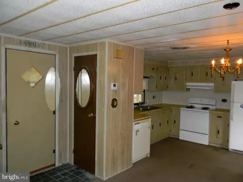79 Holly Ct, Tabernacle, NJ 08088 photo 8