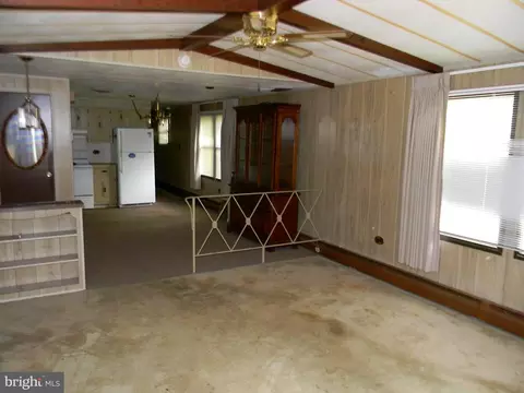 79 Holly Ct, Tabernacle, NJ 08088 photo 5