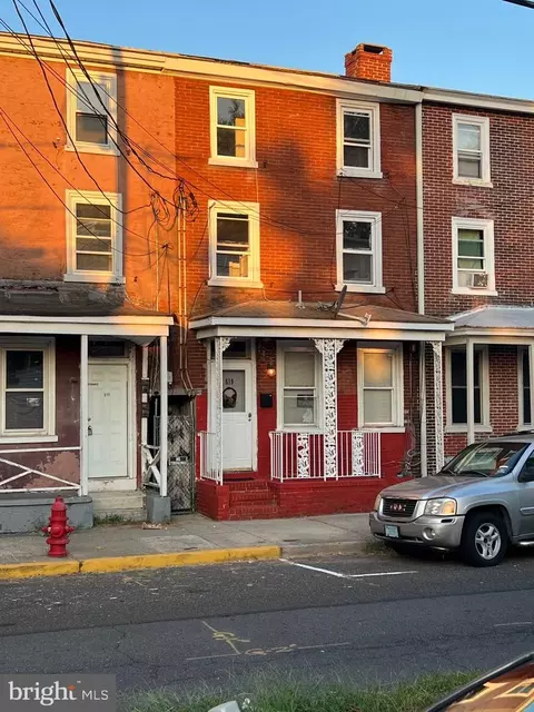 519 York St, Burlington, NJ 08016