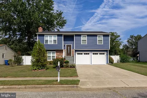 18 Sherwood Ln, Westampton, NJ 08060
