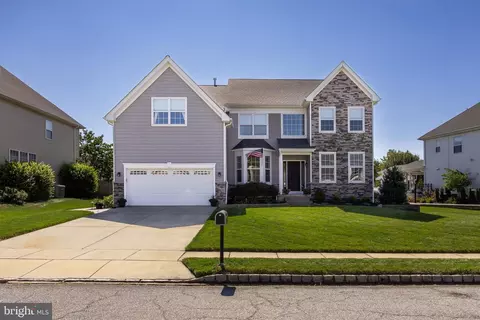 43 Brittany Blvd, Marlton, NJ 08053