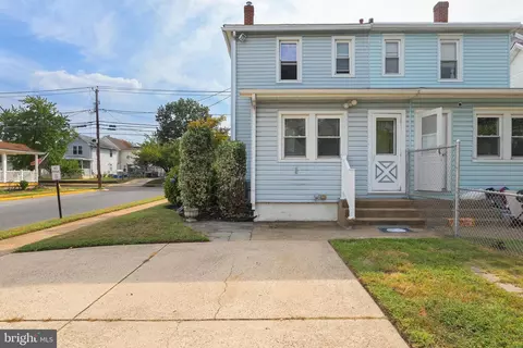 641 Bridgeboro St, Riverside, NJ 08075 photo 6