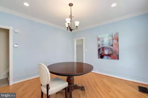 641 Bridgeboro St, Riverside, NJ 08075 photo 7