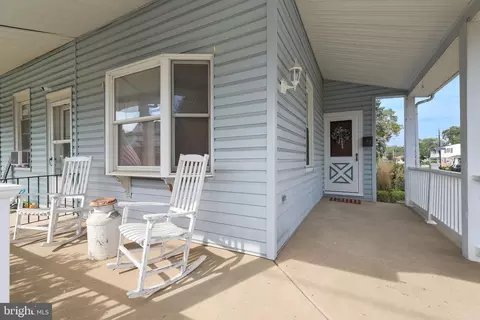641 Bridgeboro St, Riverside, NJ 08075 photo 4