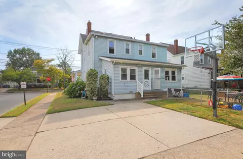 641 Bridgeboro St, Riverside, NJ 08075 photo 5