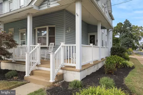 641 Bridgeboro St, Riverside, NJ 08075 photo 3