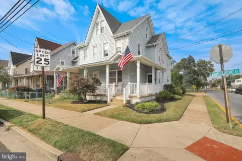 641 Bridgeboro St, Riverside, NJ 08075