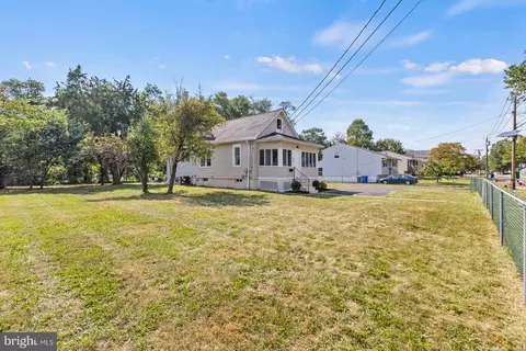 550 Buttonwood Ave, Maple Shade, NJ 08052 photo 3