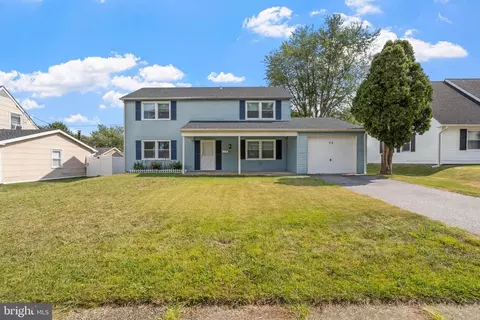 44 Middleton Ln, Willingboro, NJ 08046