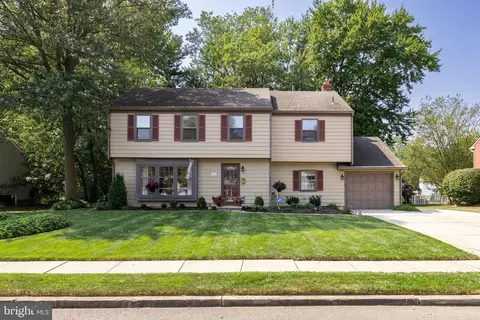 193 Westover Dr, Delran, NJ 08075